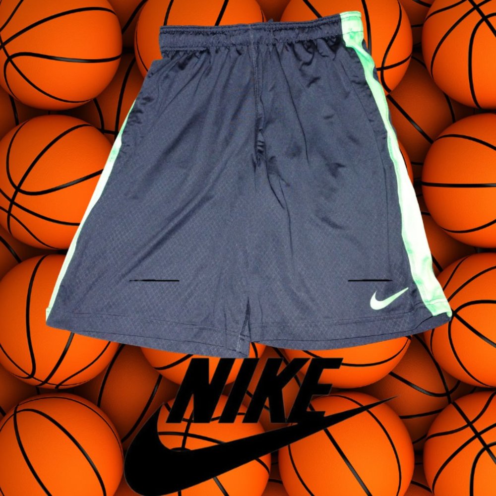 Nike B-Ball Shorts Large